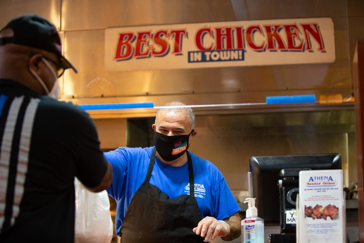 A restaurant sign reading Best Chicken