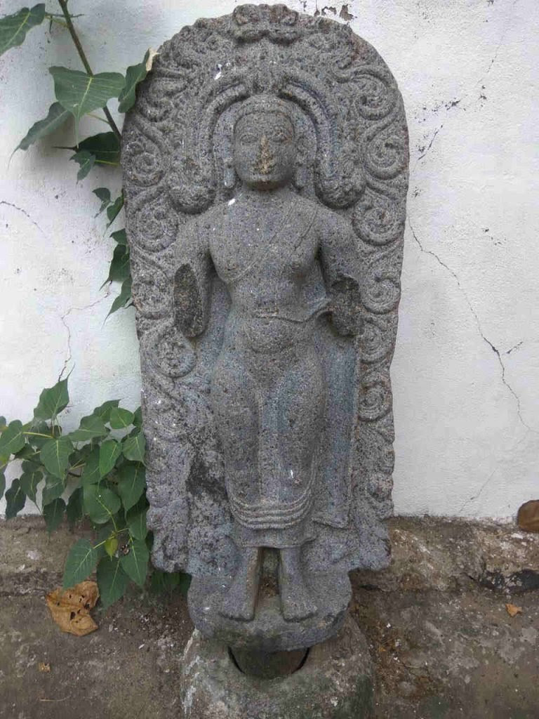 Buddha statue, Arpakkam in the outskirts of Kanchi.