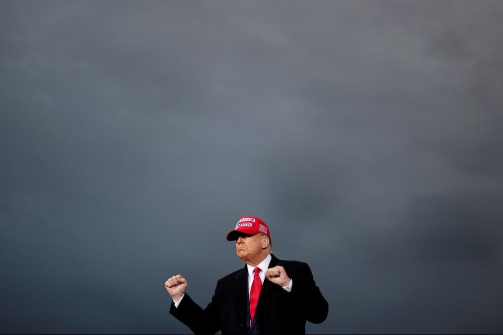Donald Trump durante un acto de campaña en Muskegon. REUTERS/Carlos Barria.