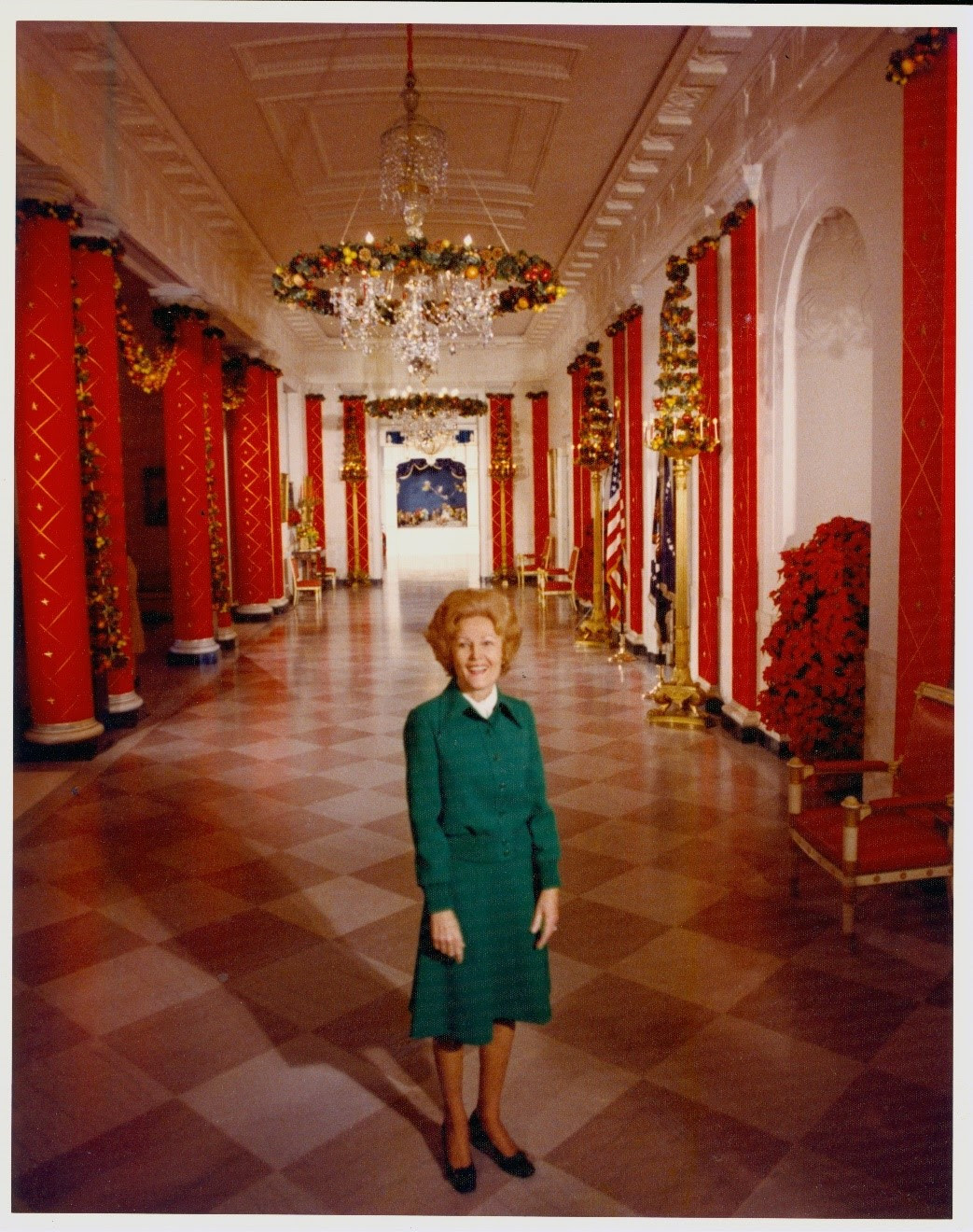 pat nixon xmas.jpg