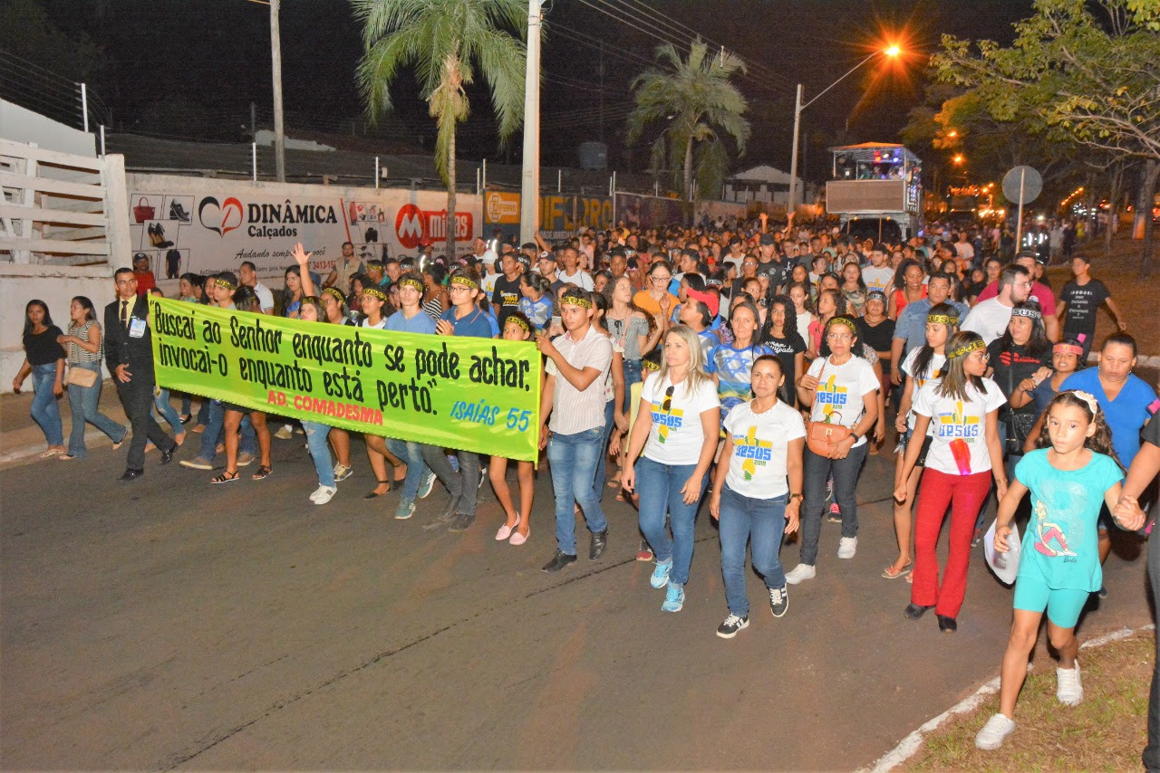 3a4c4bd6-f113-443f-935a-c5c4fd4e760b Mais de 20 mil pessoas participam da Marcha pra Jesus em Araguaína