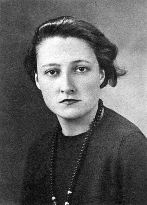 00Laure-portrait-coll-particuliere.jpg