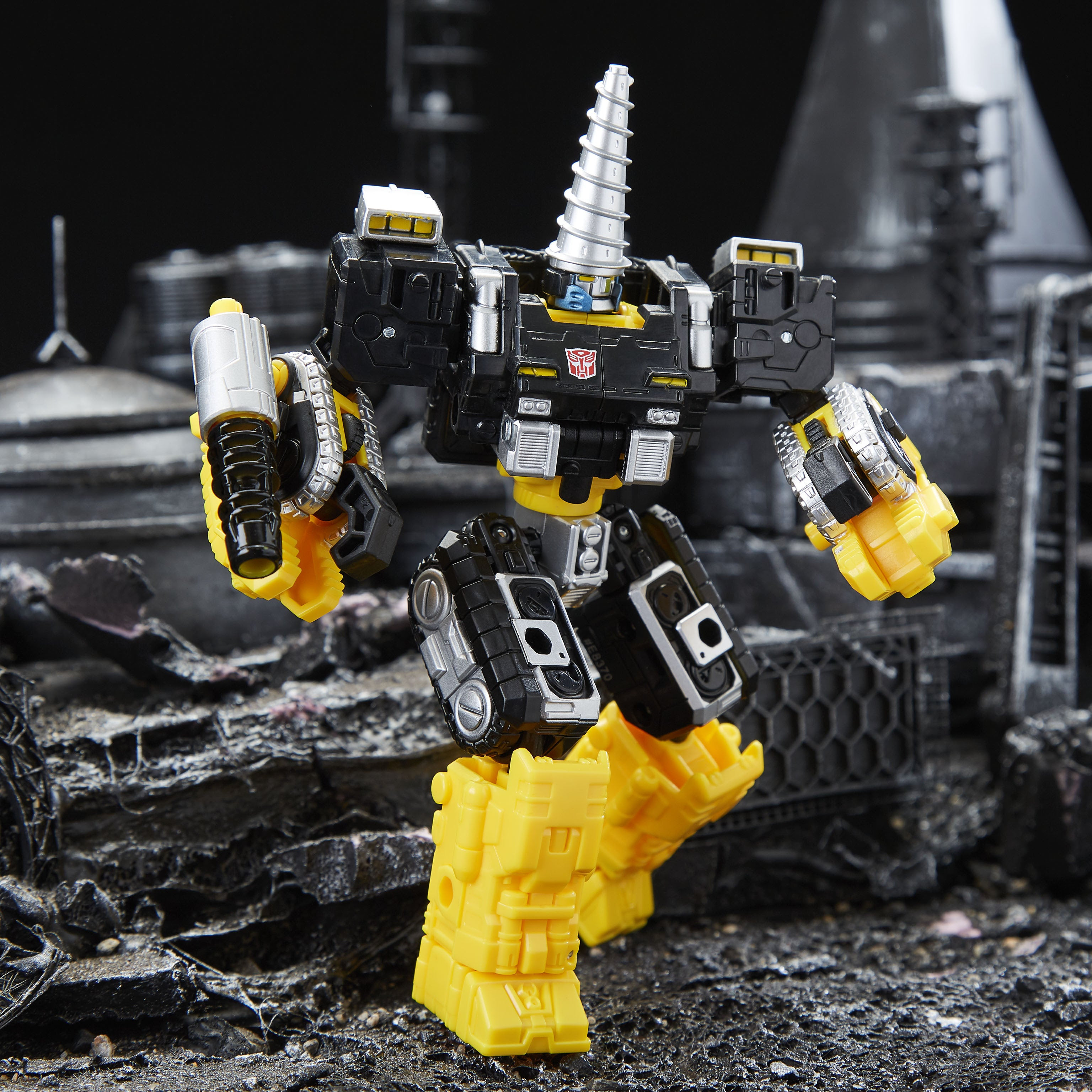 Image of Transformers Generations Selects War for Cybertron Deluxe WFC-GS08 Powerdasher Drill Zetar Exclusive - OCTOBER 2019