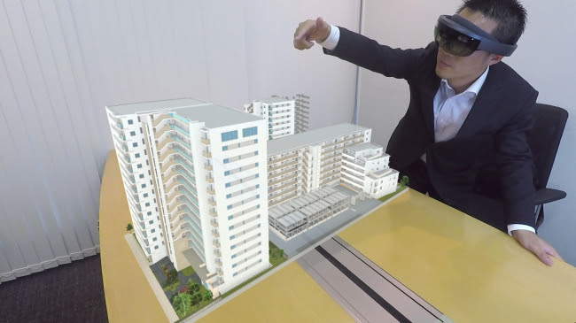 場所を選ばずマンションの外観模型を表示
