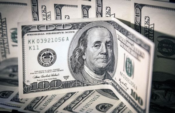 Por qué cayó el dólar blue: empresas y turistas liquidaron divisas y enfriaron al mercado