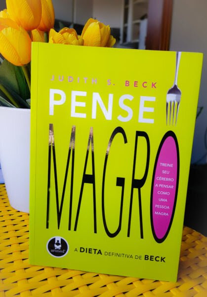 capa livro pense magro