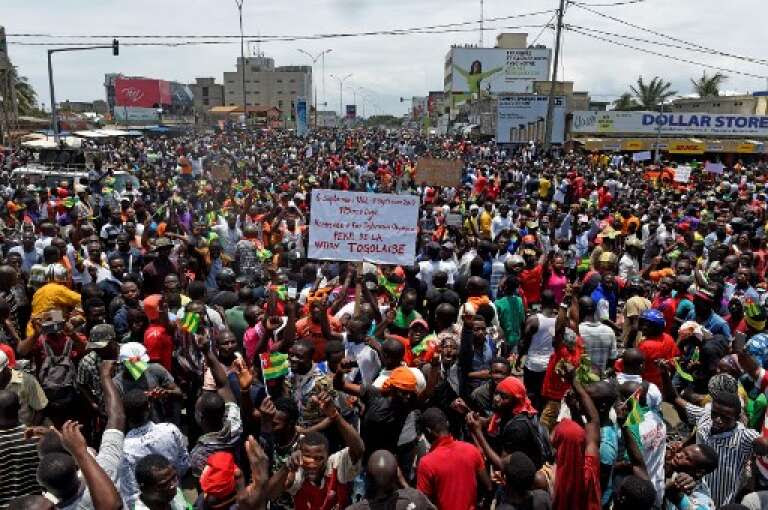 Au moins 100 000 manifestants, selon Amnesty International, ont défilé dans les rues de la capitale togolaise, Lomé, le 6 septembre 2017.