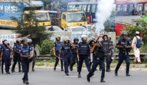 Bangladesh: Muslim mob attacks Hindu’s shop, say they’ll make the area Hindu-free