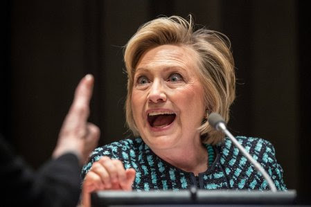 Hillary-Clinton-lunatic
