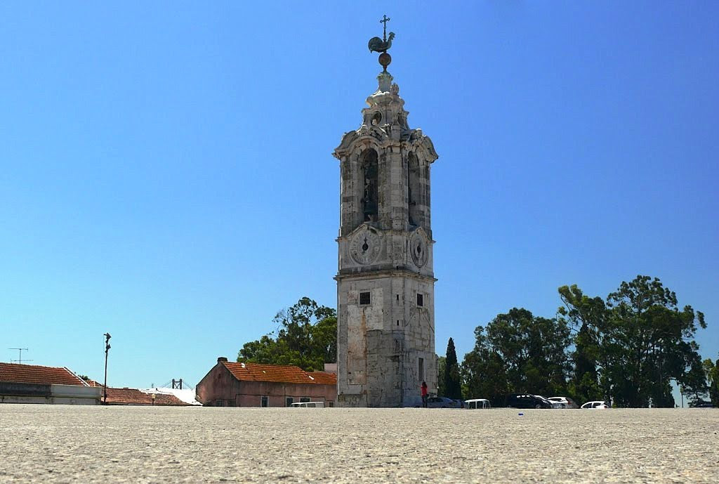 Torre sineira da Capela Real da Ajuda (Torre do Galo ou Torre da Ajuda)