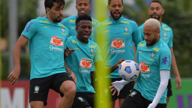 Cafu afirma que Vinicius Junior será um dos melhores jogadores da Copa do Catar