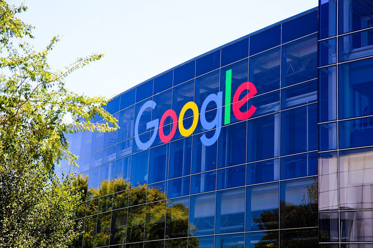 Αλλαγή σελίδας στη Google - Παραιτούνται οι δύο ιδρυτές της από τη μητρική Alphabet