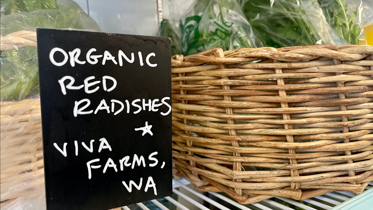 Organic Produce at the Food Bank