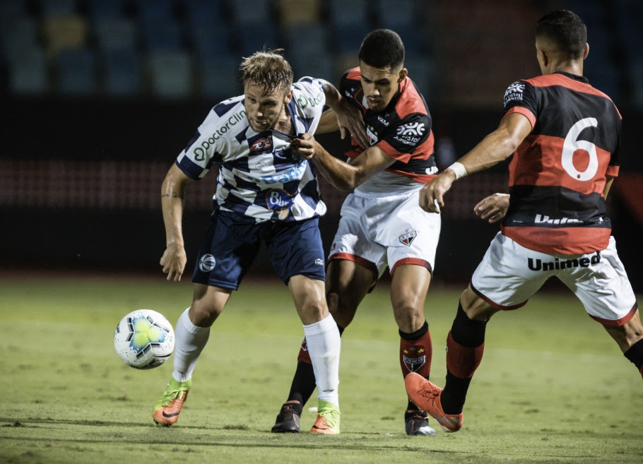 Atlético-GO faz valer o mando de campo e derrota o São José-RS pela ida da Copa do Brasil