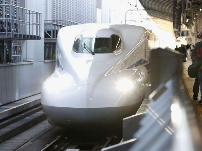 Cùng nhìn lại lịch sử hoạt động của tàu siêu tốc Shinkansen, niềm tự hào Nhật Bản với phiên bản mới nhất có thể chạy ngon ơ ngay cả khi động đất - Ảnh 3.