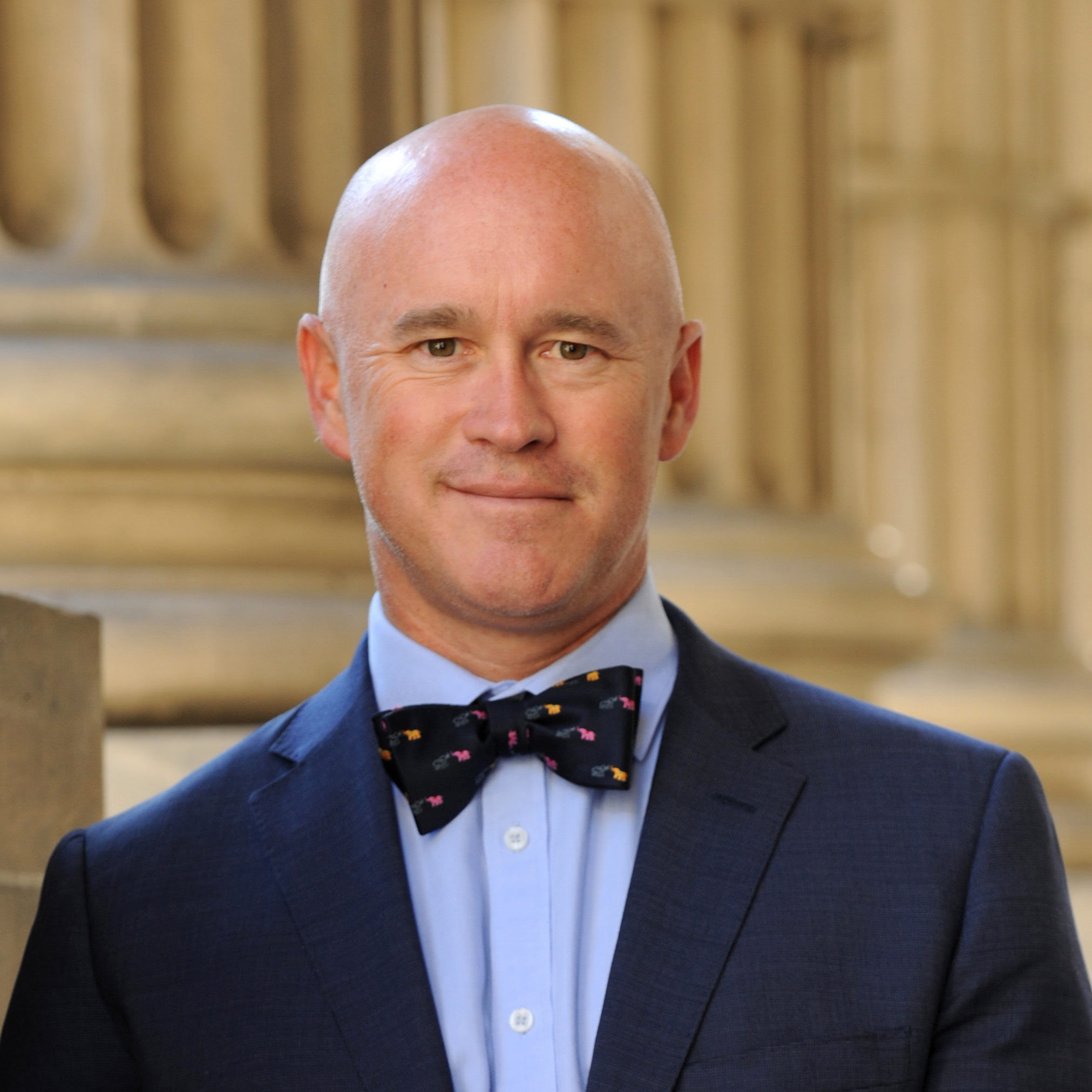 Dr.  David Martin