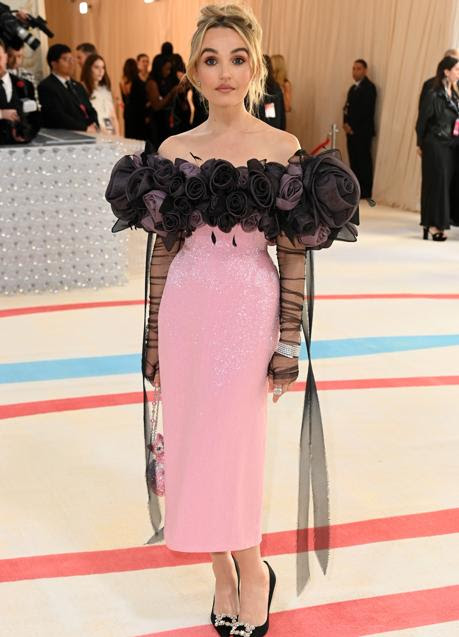 Chloe Fineman en la Met Gala. / GTRES