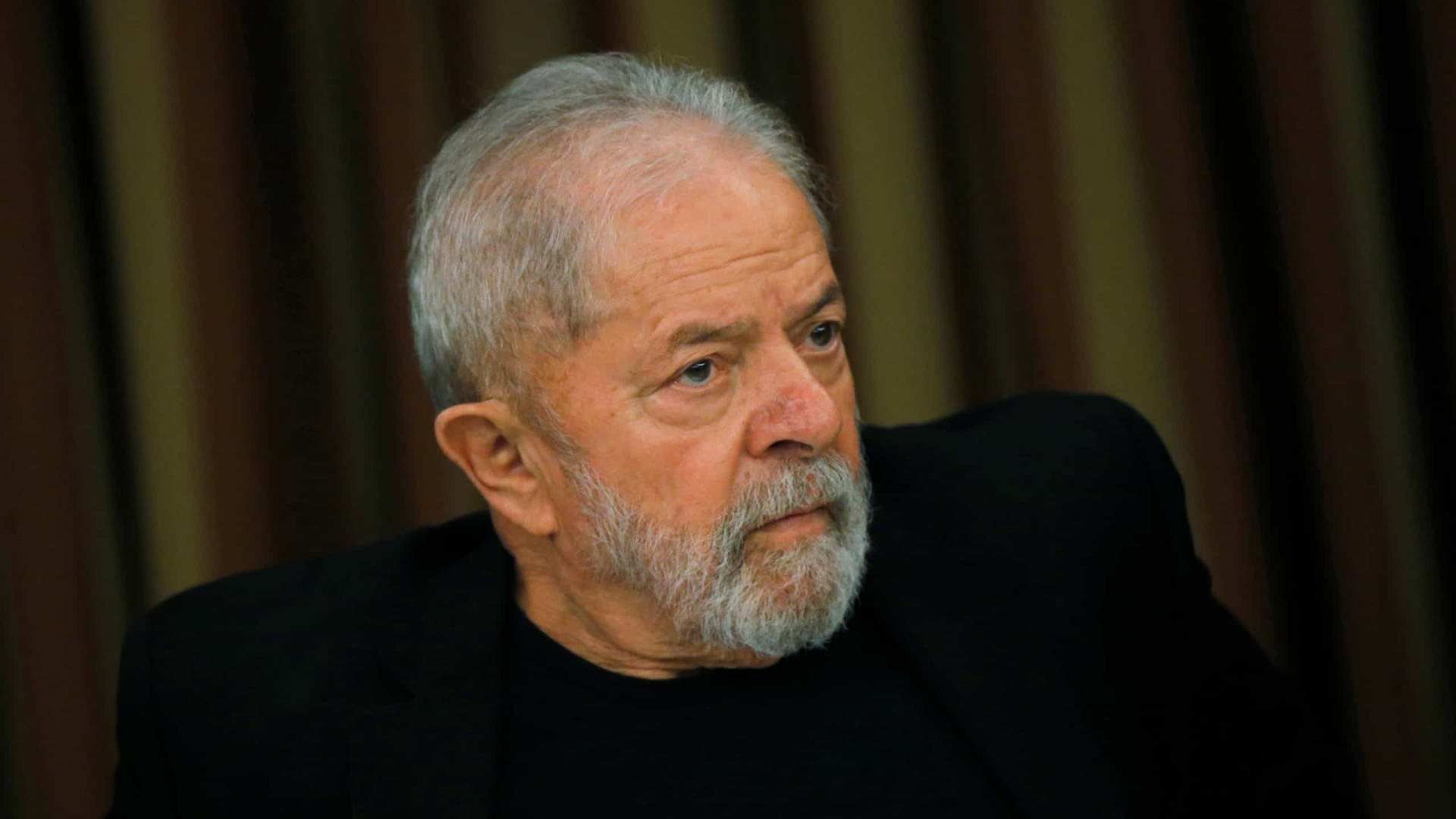Bloqueio de bens afronta autoridade do Supremo, diz defesa de Lula