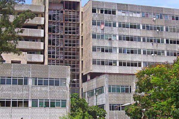 Hospital Univresitario Miguel Enriquez_La_Benéfica