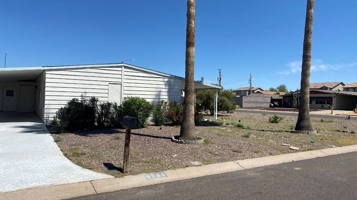 9760 E Edgewood Ave Mesa, AZ 85208 wholesale listing