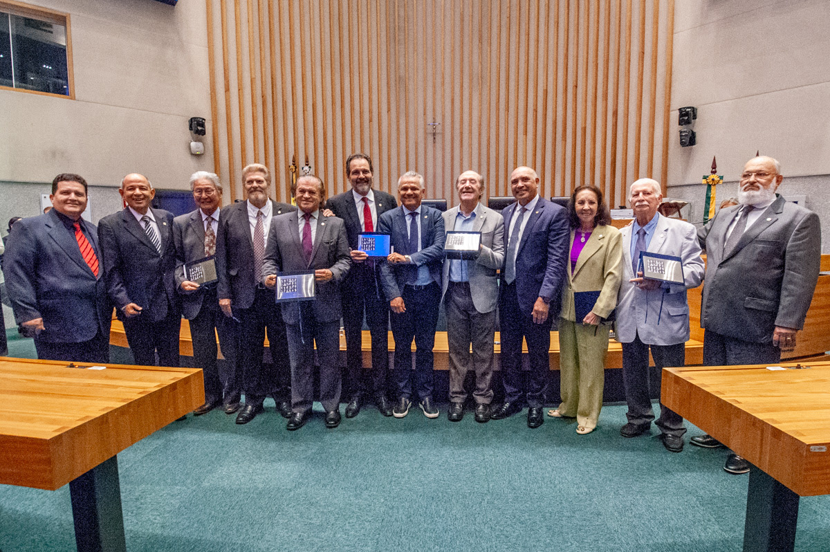 A solenidade contou com a presença dos constituintes