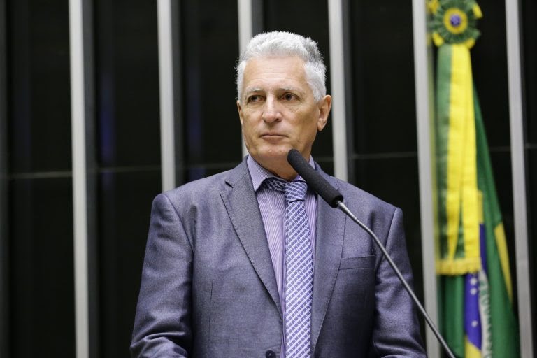Ordem do dia para discussão e votação de diversos projetos. Dep. Rogério Correia (PT - MG)