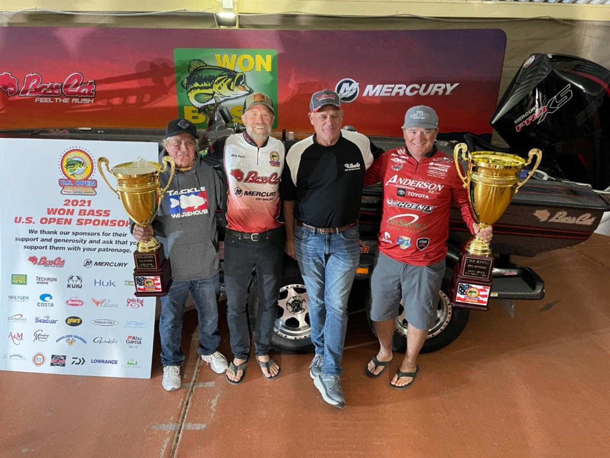 David Shearrer and Roy Hawk with Bill Egan and Rick Pierce of Bass Cat Boats