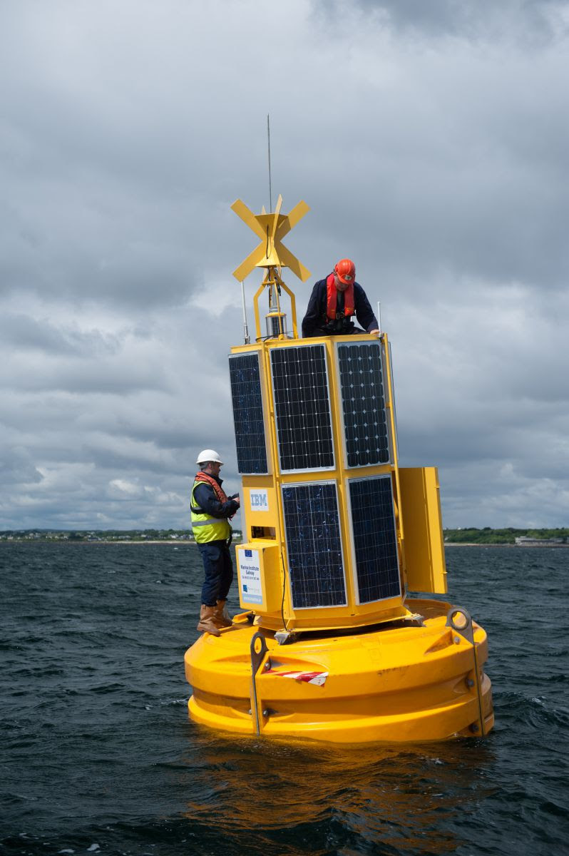 Weather buoy service. Photo credit Nick Pfeiffer. 