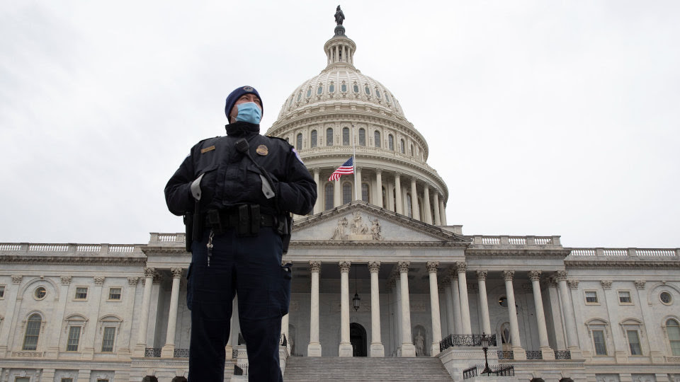 De reclamaciones por fraude a disturbios en el Capitolio: una semana histórica en Washington