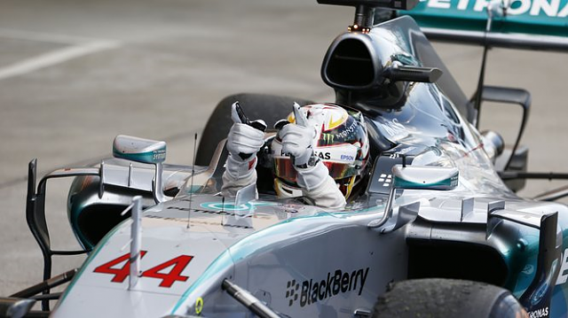 How long do BlackBerry and Mercedes have together?-2015_suzuka_victory.png
