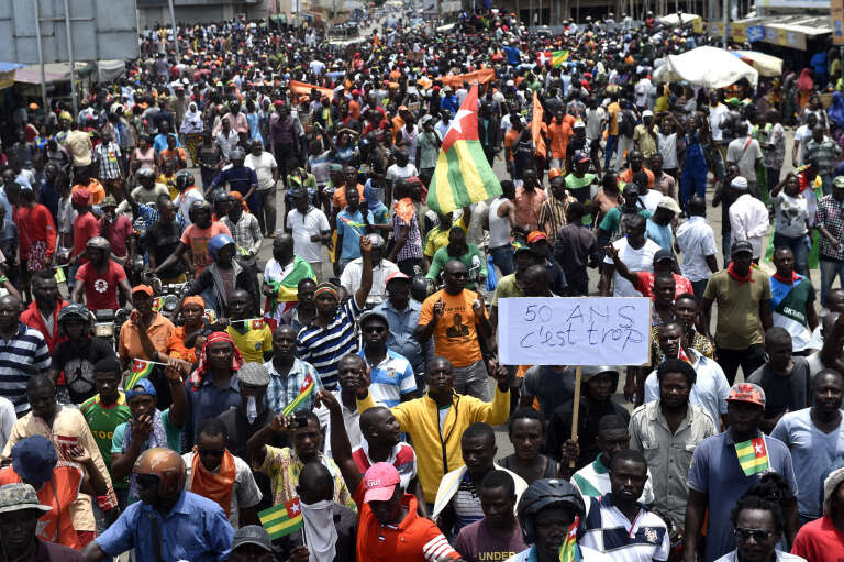Le 6 septembre 2017, des dizaines de milliers de manifestants se sont réunis dans tout le Togo, ici à Lomé, pour demander le départ du président Gnassingbé, au pouvoir depuis douze ans.