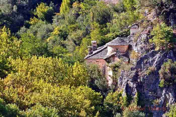 Το                                                          Μοναστήρι της                                                          Παναγίας                                                          Σπηλιώτισσας