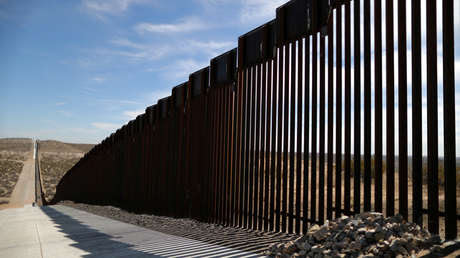 Nuevas cercas fronterizas en los límites entre EE.UU. y México, en Santa Teresa, Nuevo México, EE.UU., 5 de marzo de 2019.
