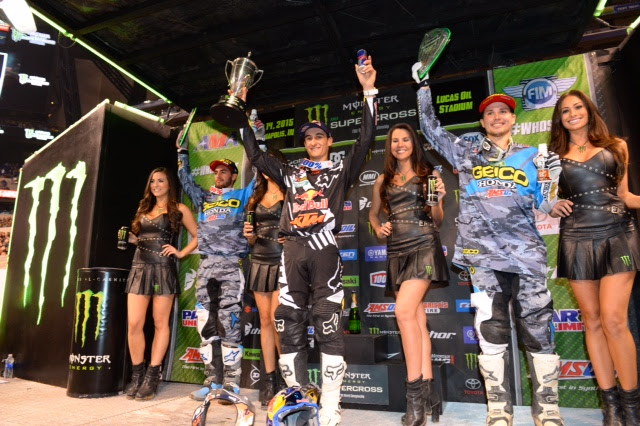 250SX Podium