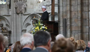 UK: Grand Mufti of Bosnia and Herzegovina gives Qur’an reading in Westminster Abbey