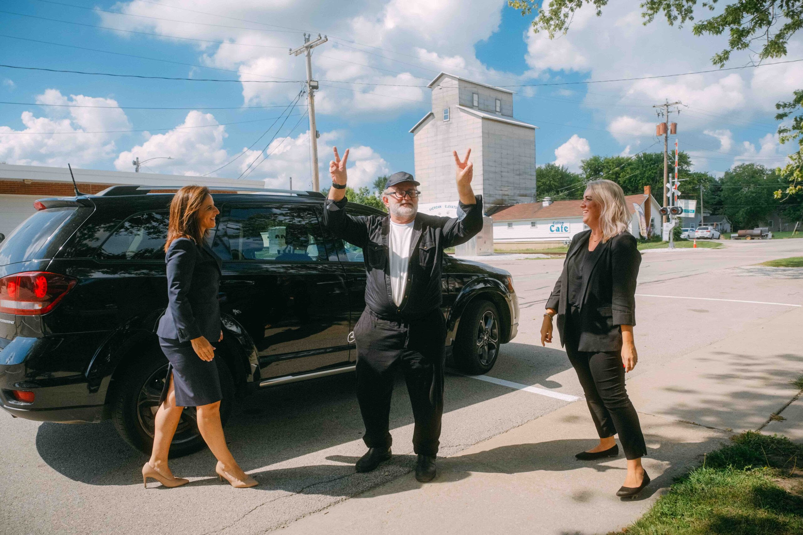 Herman Williams, pictured with his Innocence Project attorney Vanessa Potkin and Illinois Innocence Project attorney Lauren Kaeseberg, was exonerated and released from an Illinois prison Sept. 6, 2022 after 29 years. (Image: Ray Abercrombie for the Innocence Project)