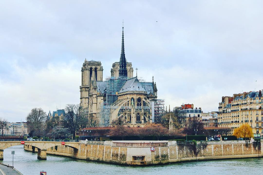 Sửng sốt với 8 bí mật về Nhà thờ Đức Bà Paris: Điều thứ 3 khiến không ít người nổi da gà! - Ảnh 9.
