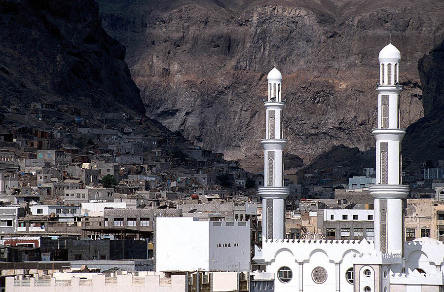 Old Town Aden, Yemen. (Wikipedia, Jialiang Gao)