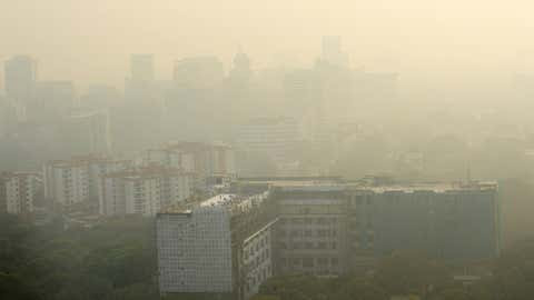 Smog in New Delhi on Friday.(Yogesh Kumar/BCCL Delhi)