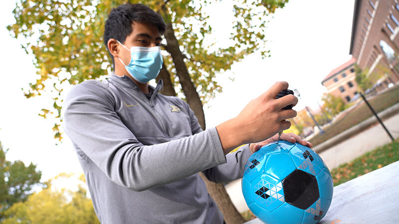 soccer-ball-inflation