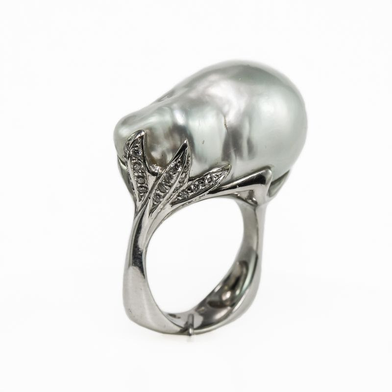 Baroque Pearl & Diamond Ring