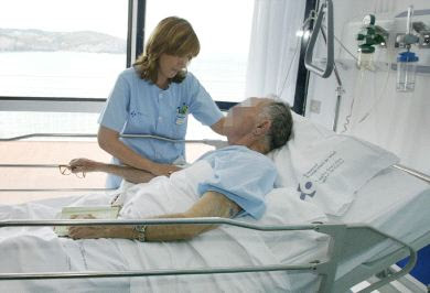 Cuidados paliativos en Gran Bretaña
también tienen carencias sorprendentes muchas veces se limitan exclusivamente a lo que llaman end of life care