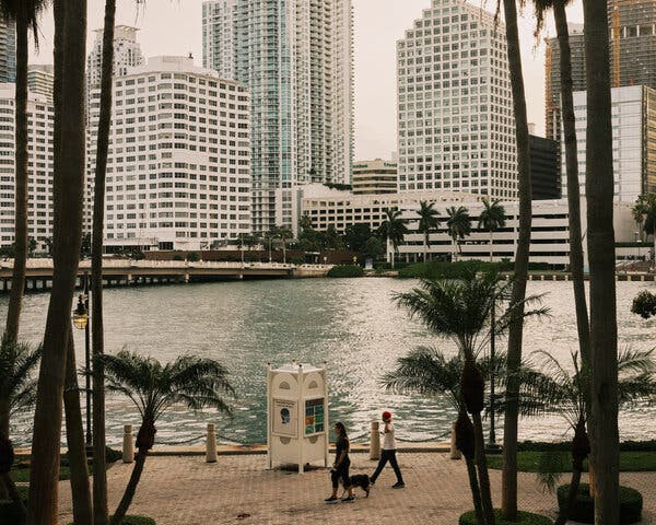 The U.S. Army Corps of Engineers proposed building a sea wall in Miami, part of which would run alongside the high-rises of Brickell, the city&rsquo;s financial district.
