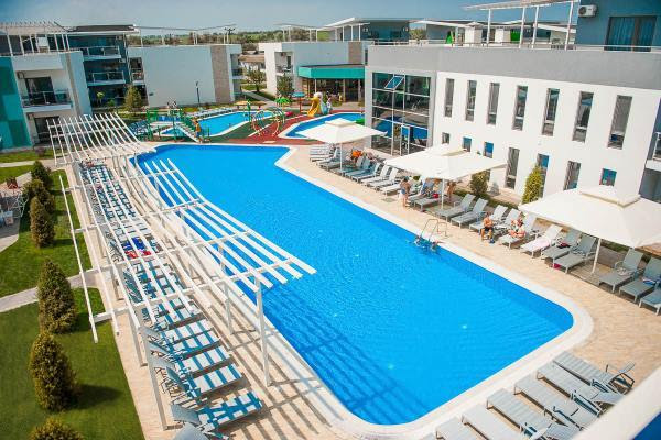 AURUM Family Resort  4*