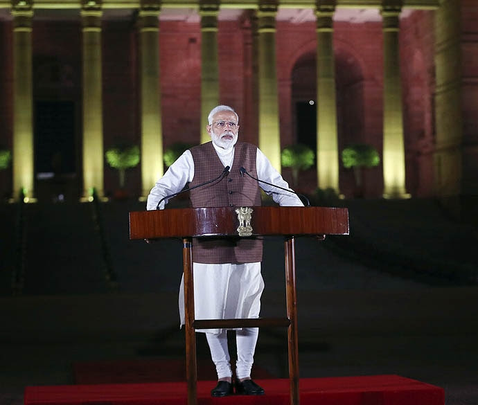 modi-tf2i4ndiidbef-6_053019064653.jpg