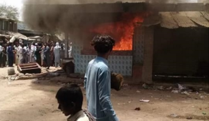 Pakistan: Muslim mobs attack Hindus after doctor accused of blasphemy