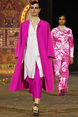 La sfilata Dior a Mumbai