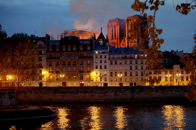 Notre-Dame en flammes, le 15 avril 2019 © Patrick Artinian