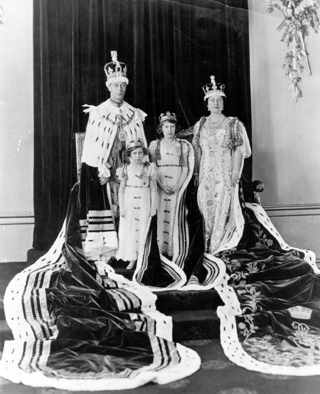 Rei George 6º, a rainha Elizabeth e as princesas Elizabeth e Margaret