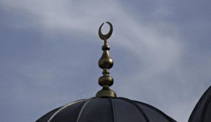 Netherlands: Muslims enraged, demand government apology for undercover investigations in mosques
